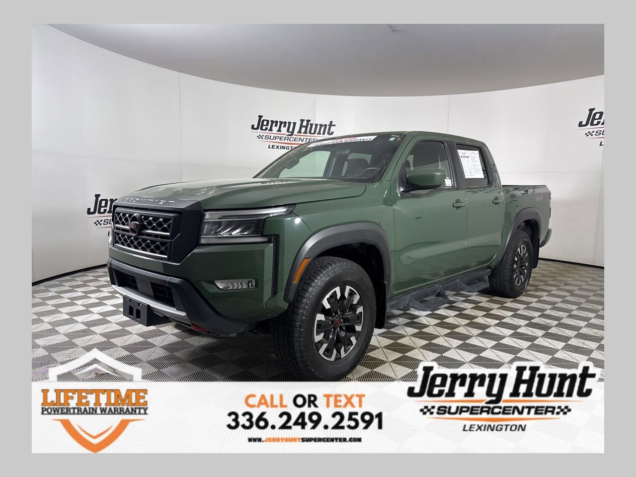 Used 2024 Nissan Frontier PRO-4X w/ Technology Package AWD/4WD image 1