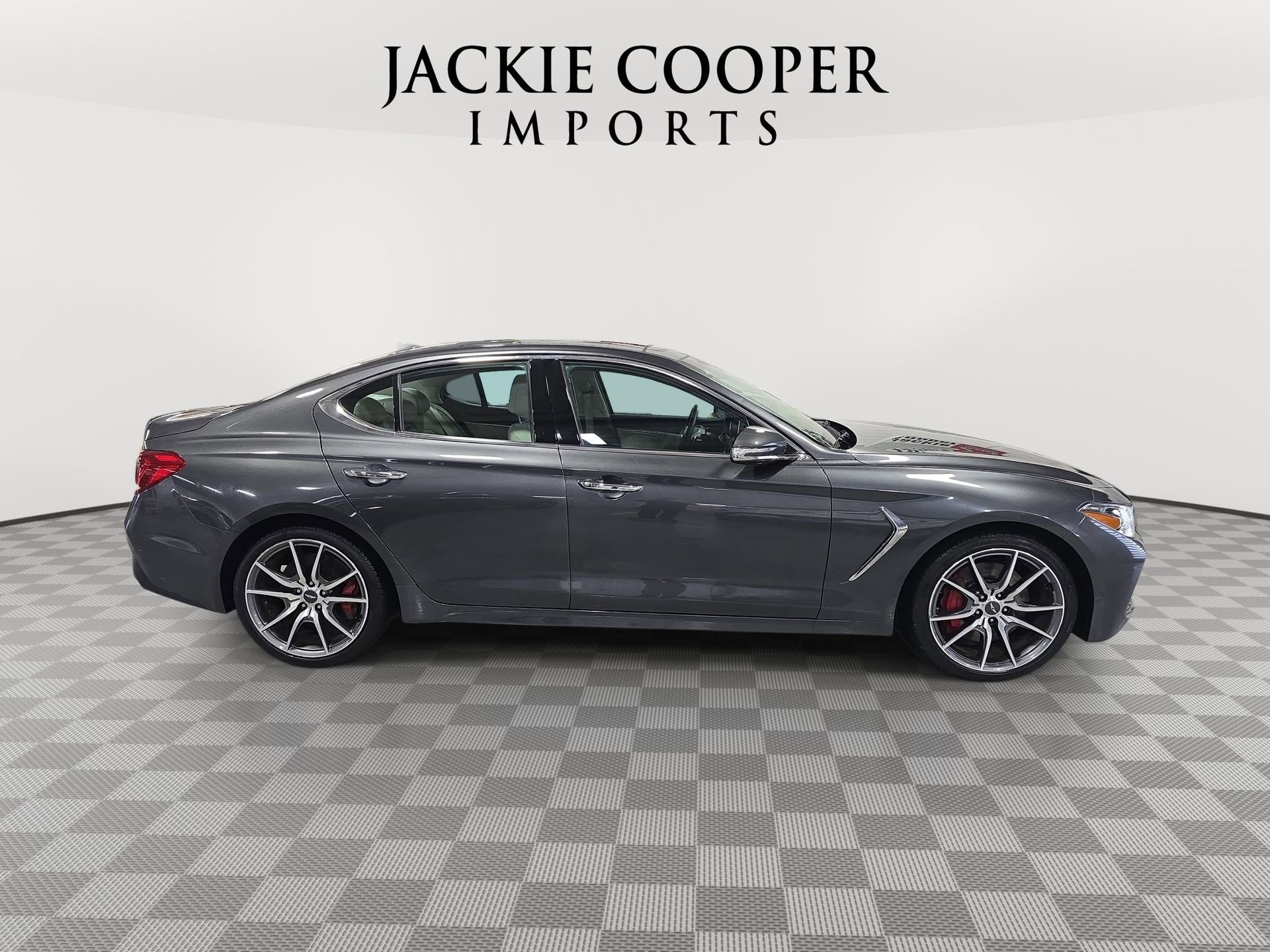 Used 2019 Genesis G70 3.3T Advanced w/ Elite Package RWD image 4