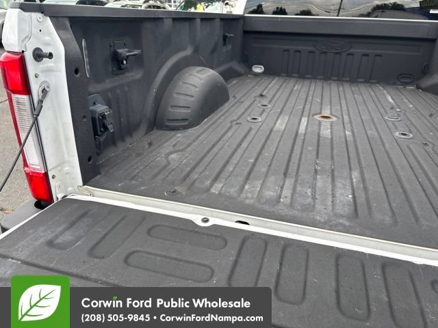 Used 2017 Ford F350 Lariat w/ Lariat Value Package AWD/4WD image 30