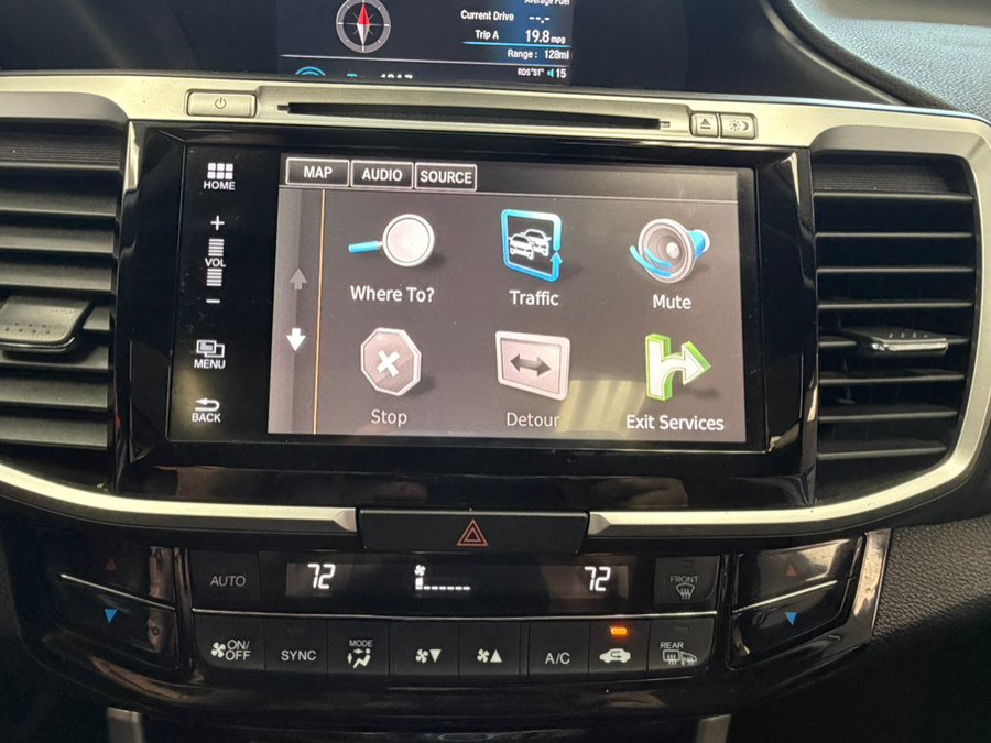 Used 2017 Honda Accord Touring image 43