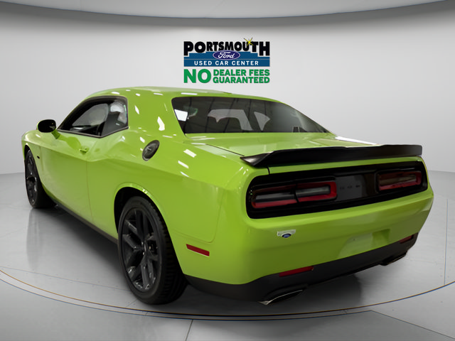 Used 2023 Dodge Challenger R/T w/ Blacktop Package RWD image 29