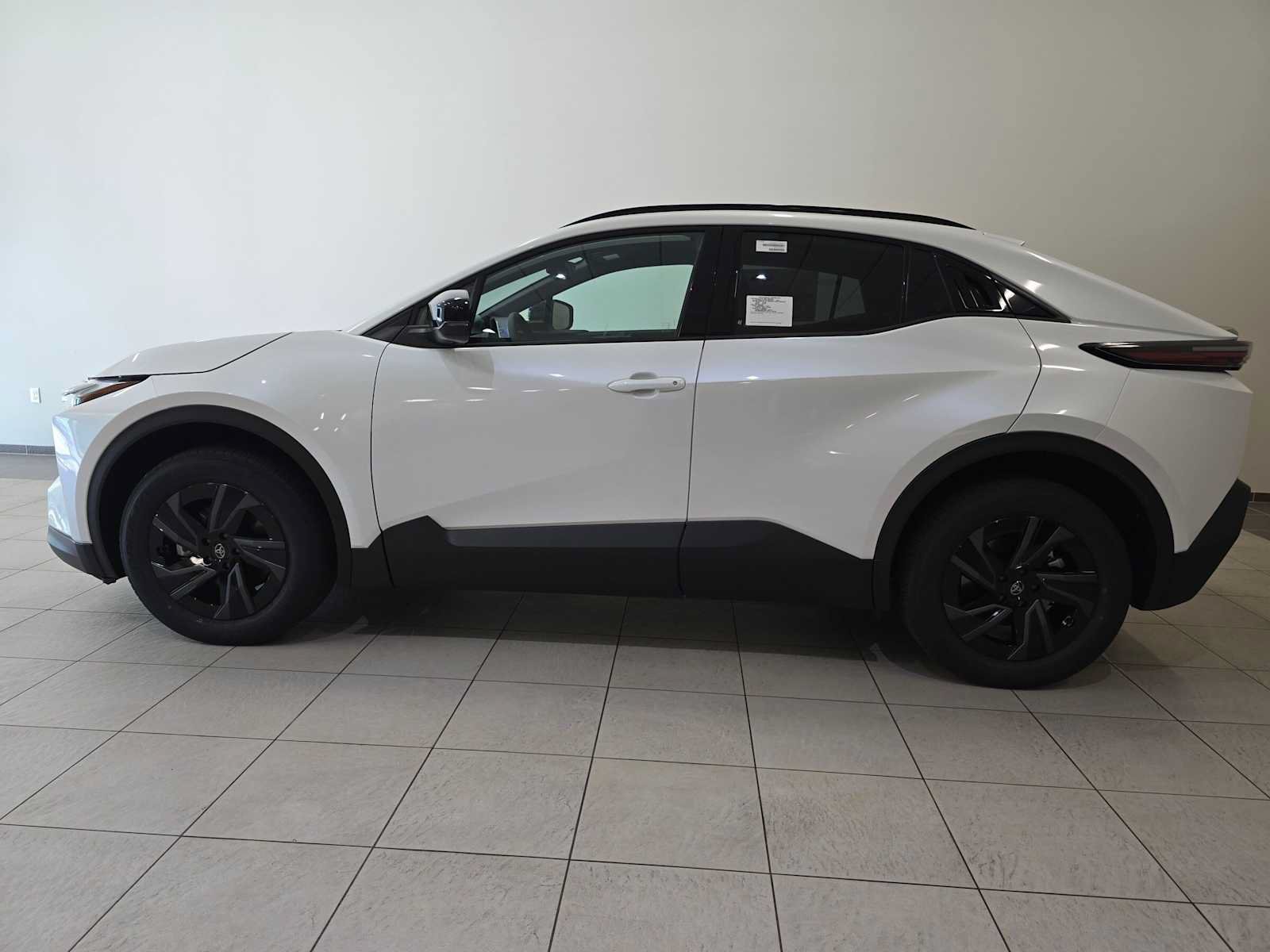 New 2027 Toyota C-HR w/ ALL Weather Mat Package (TMS) AWD/4WD image 3