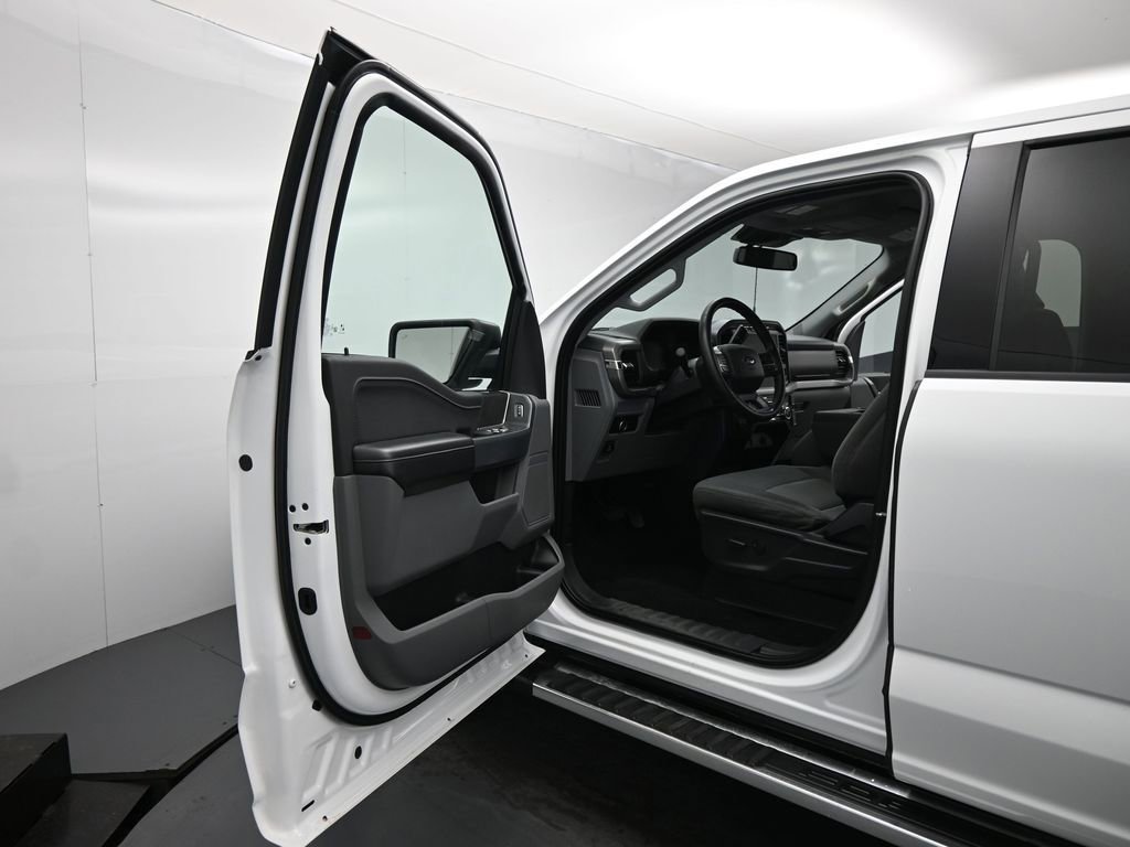 Certified 2024 Ford F150 XLT w/ FX4 Off-Road Package image 8