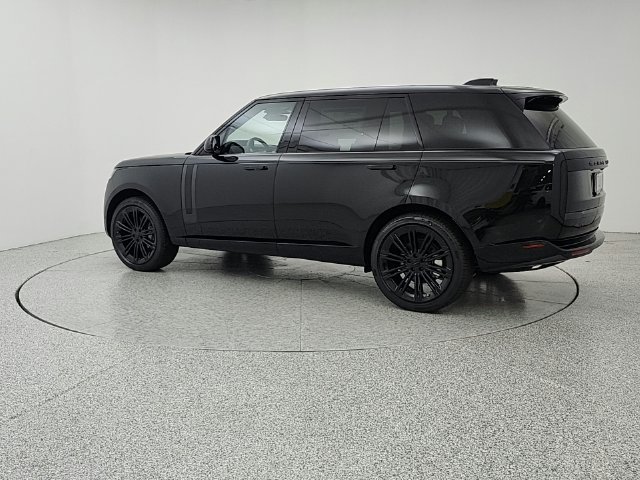 New 2026 Land Rover Range Rover Long Wheelbase SE AWD/4WD image 7