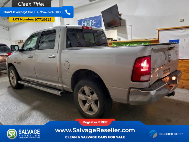 Used 2018 RAM 1500 Classic SLT image 3