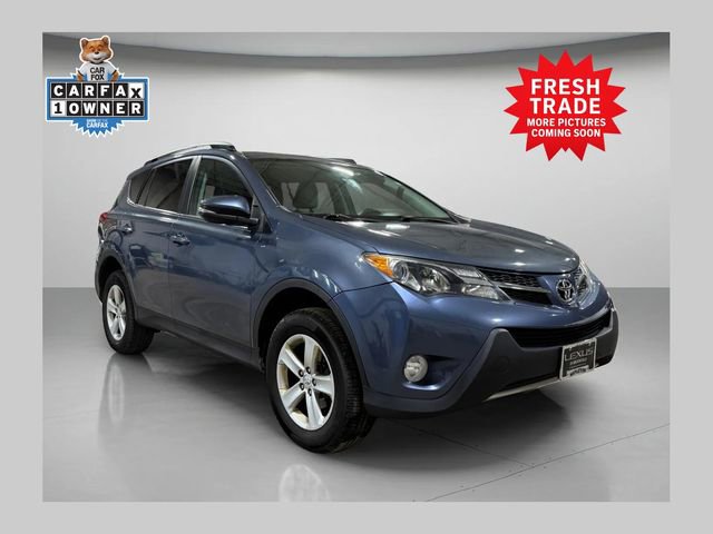 Used 2013 Toyota RAV4 XLE FWD image 1