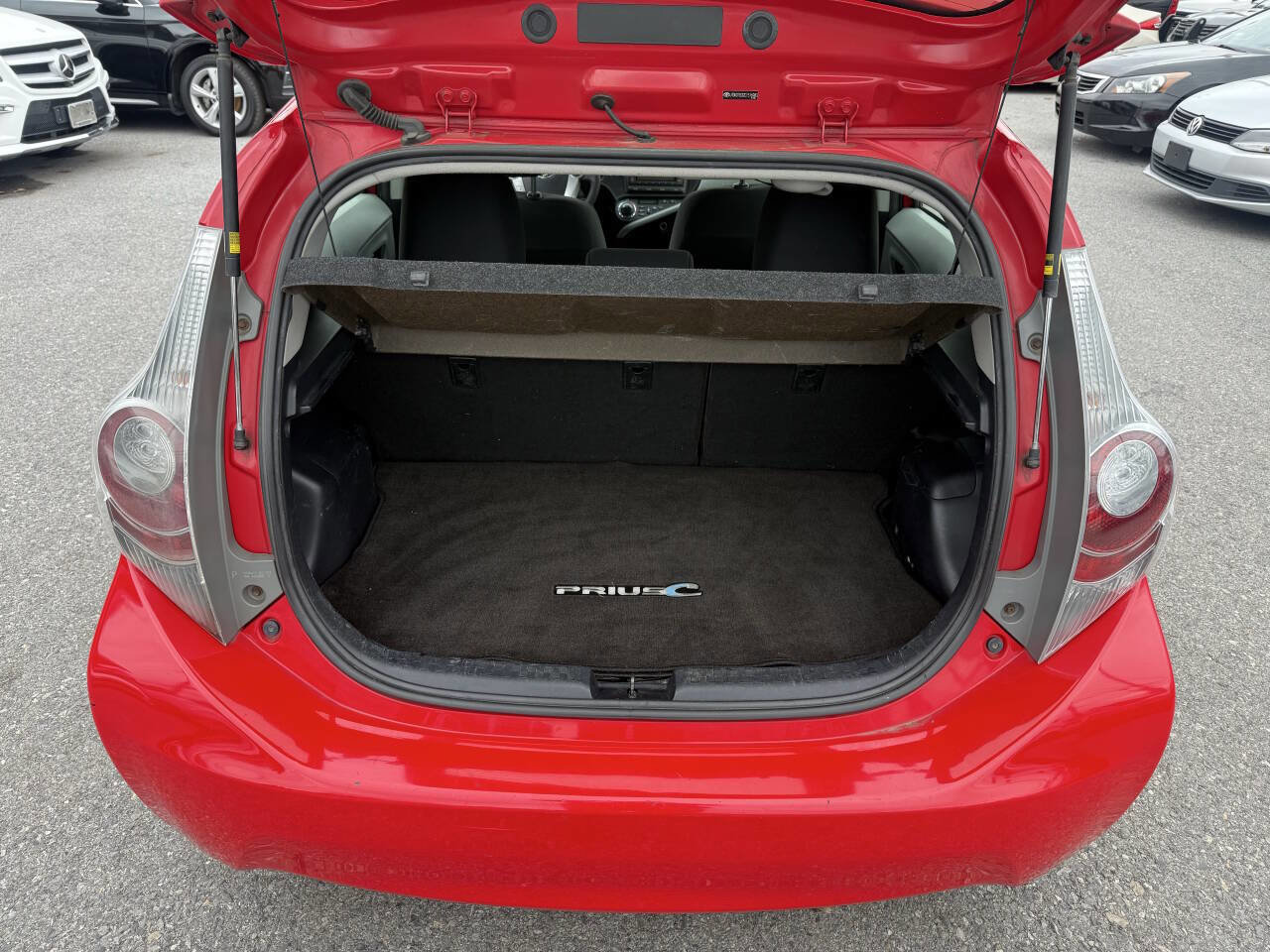 Used 2012 Toyota Prius C Two image 22
