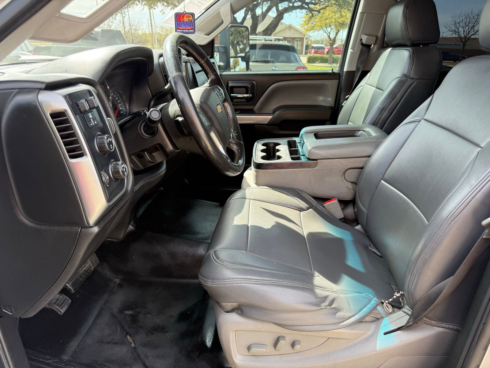 Used 2018 Chevrolet Silverado 3500 LT w/ LT Convenience Package image 12