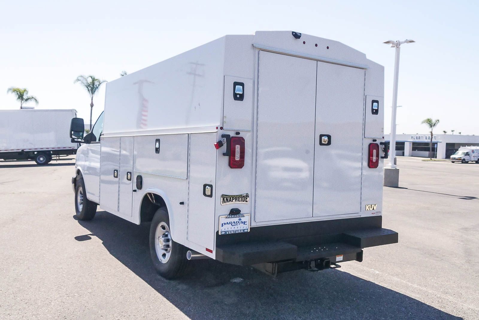 New 2026 Chevrolet Express 3500 w/ Power Convenience Package RWD image 7