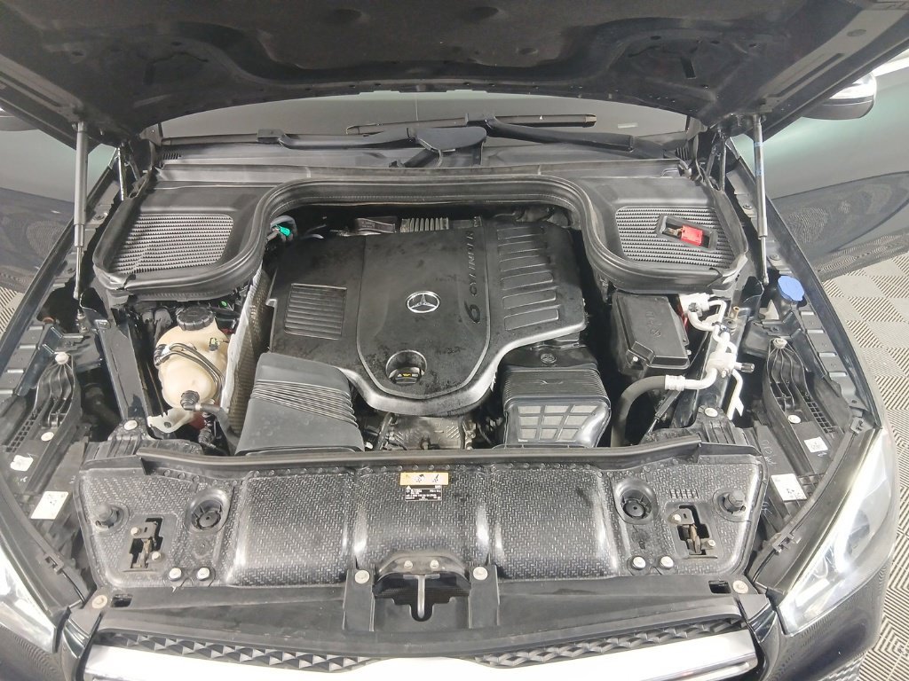Used 2020 Mercedes-Benz GLE 450 4MATIC image 29
