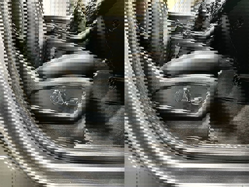 Used 2021 Lincoln Nautilus Reserve image 28