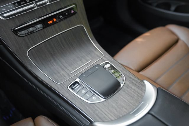 Used 2020 Mercedes-Benz GLC 43 AMG 4MATIC image 38