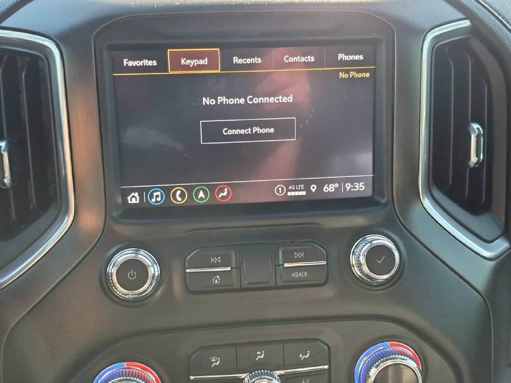 Used 2021 GMC Sierra 1500 AT4 w/ AT4 Value Package AWD/4WD image 6