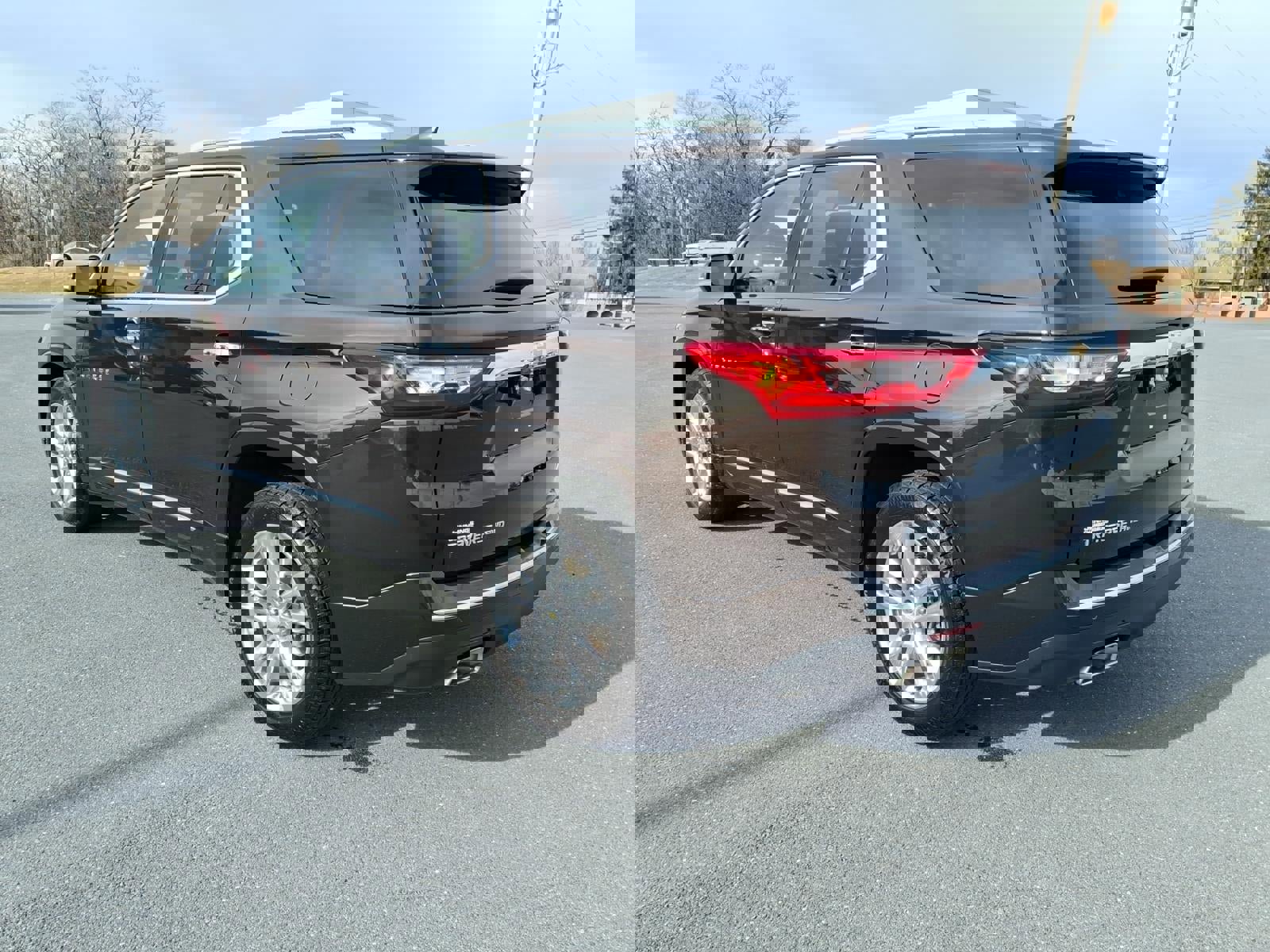 Used 2018 Chevrolet Traverse High Country w/ LPO, Floor Liner Package image 4