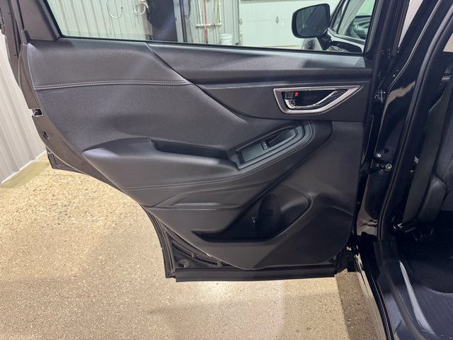 Used 2022 Subaru Forester Premium image 22