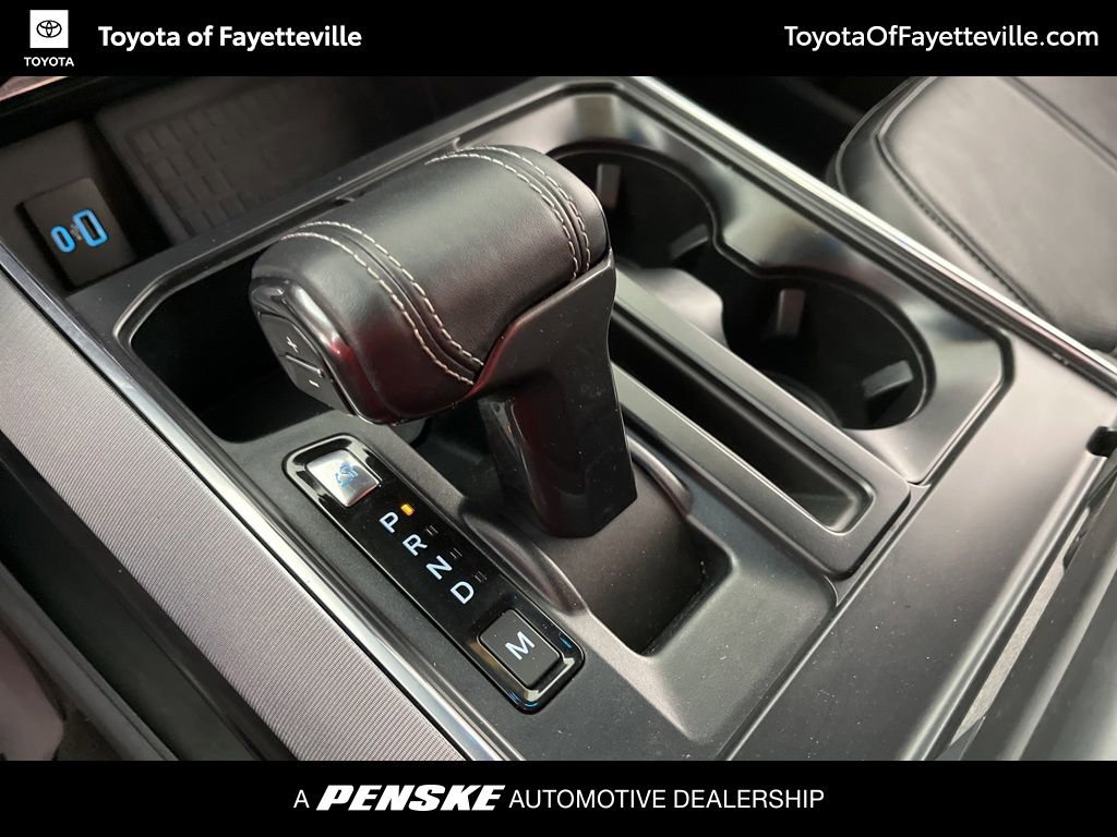 Used 2022 Ford F150 Platinum w/ Equipment Group 701A High image 34