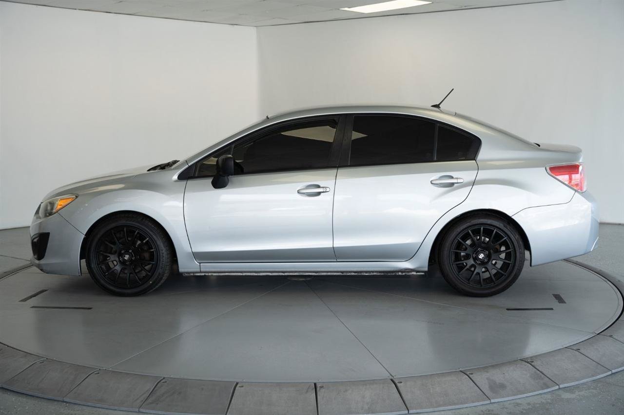 Used 2013 Subaru Impreza 2.0i w/ Popular Pkg 2 AWD/4WD image 4