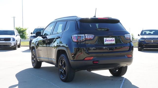 Used 2023 Jeep Compass Trailhawk image 7