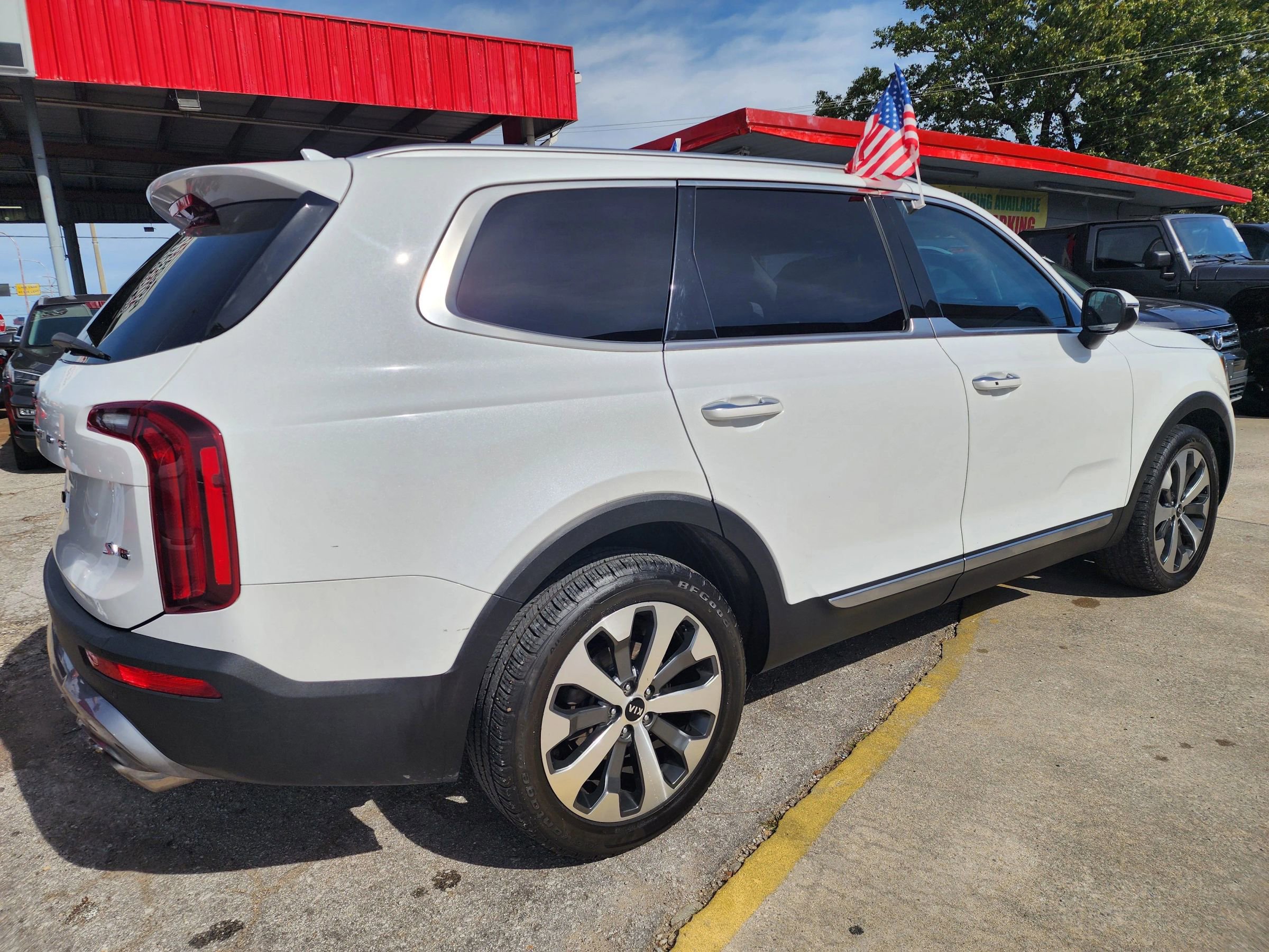 Used 2021 Kia Telluride S image 8
