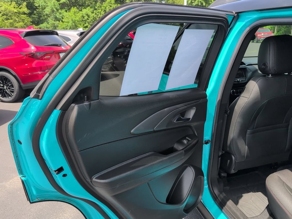 Used 2022 Chevrolet TrailBlazer RS AWD/4WD image 26