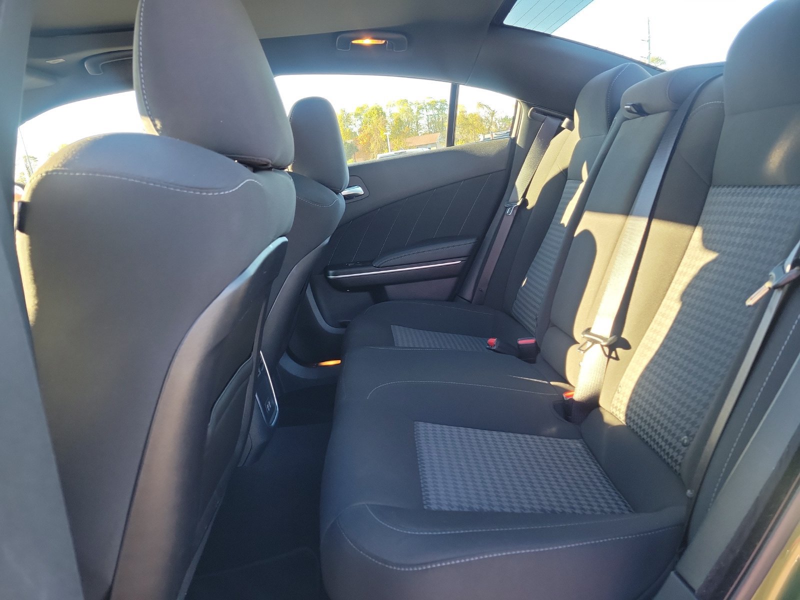 Used 2022 Dodge Charger Scat Pack RWD image 13