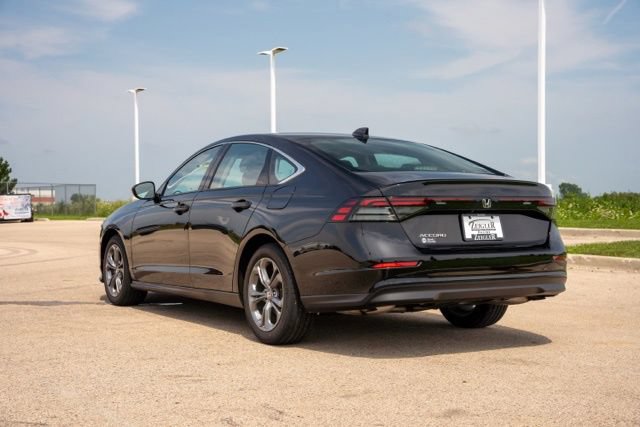 Used 2024 Honda Accord EX image 5