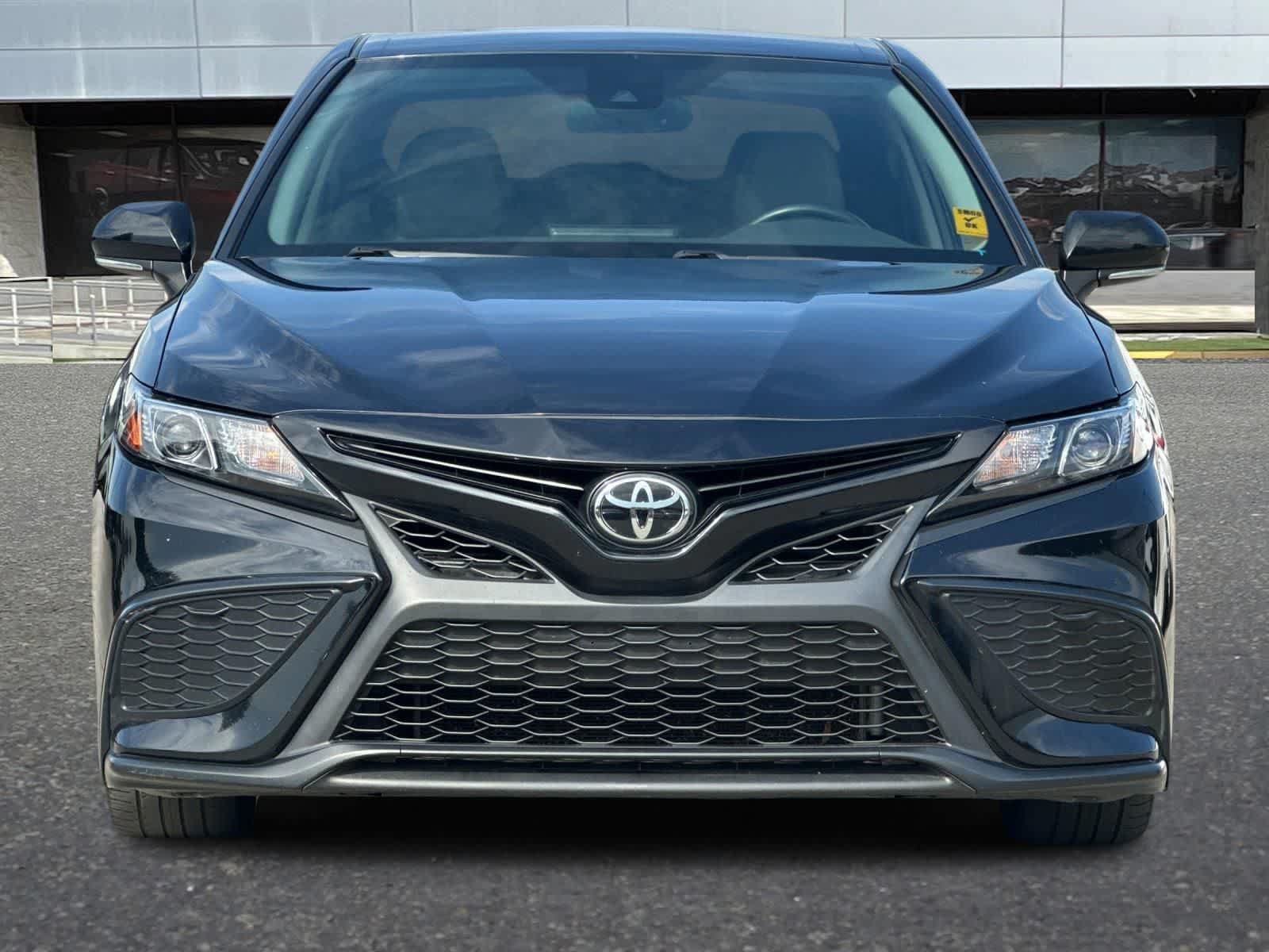 Used 2023 Toyota Camry SE w/ Cold Weather Package AWD/4WD image 11