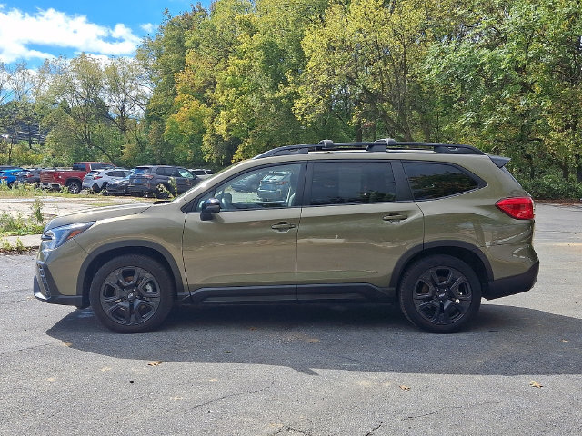 Used 2023 Subaru Ascent Onyx Edition AWD/4WD image 5