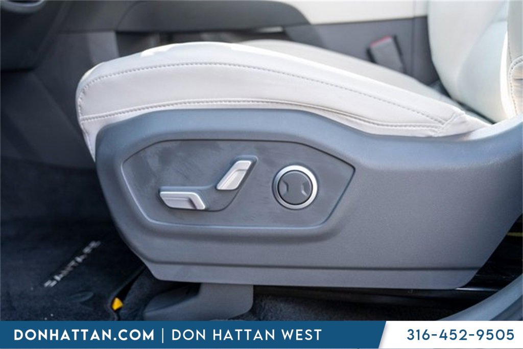 Used 2024 Hyundai Santa Fe SEL image 21
