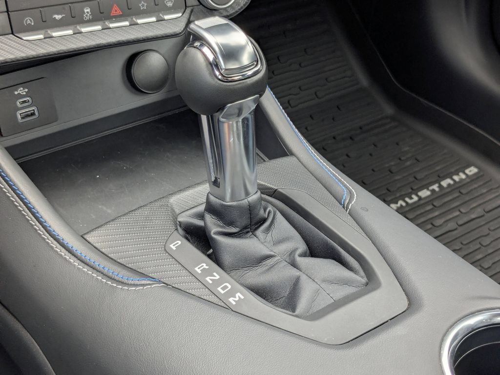 Used 2025 Ford Mustang GT Premium RWD image 28