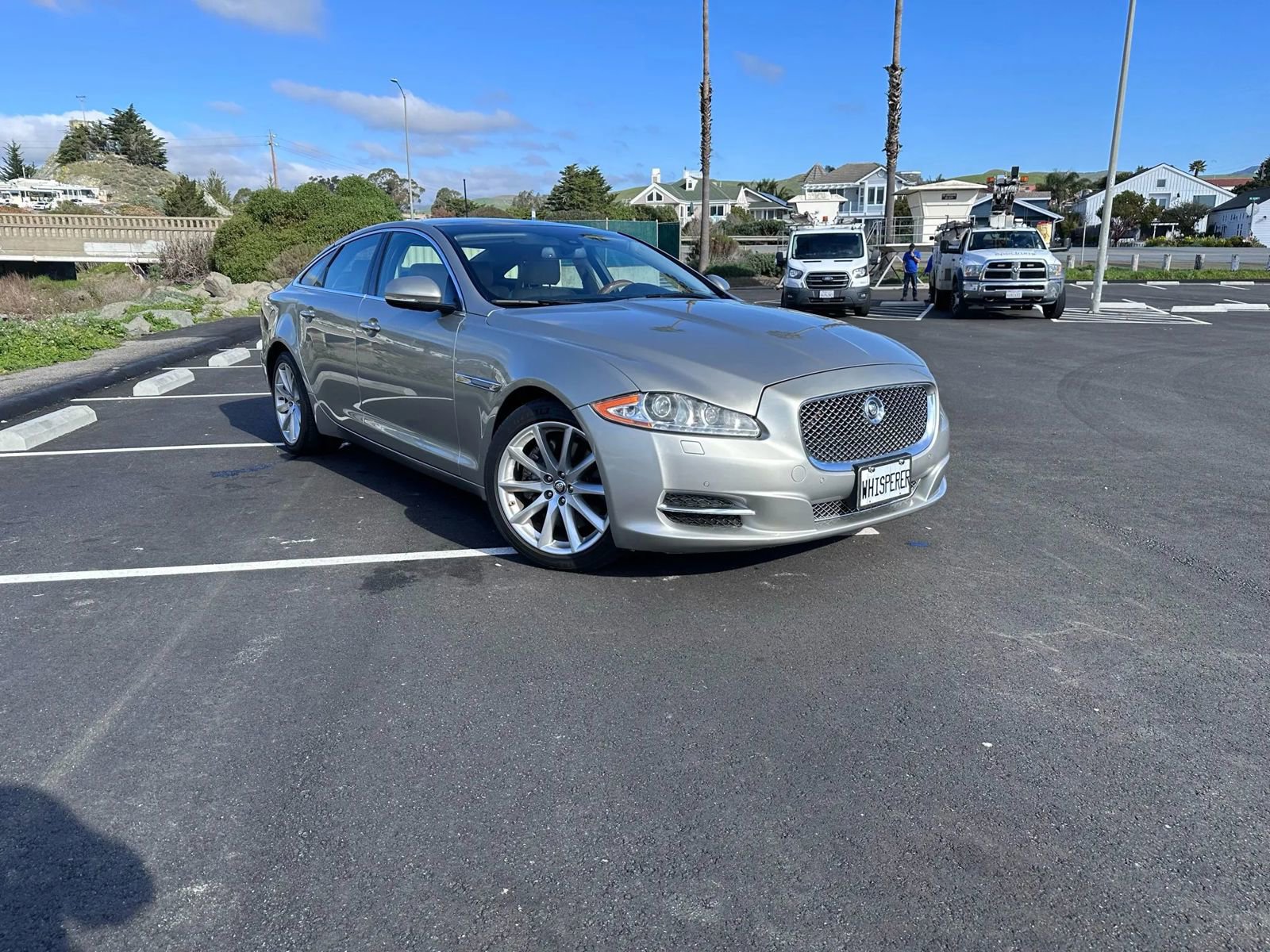 Used 2013 Jaguar XJ XJ Sedan 4D image 3