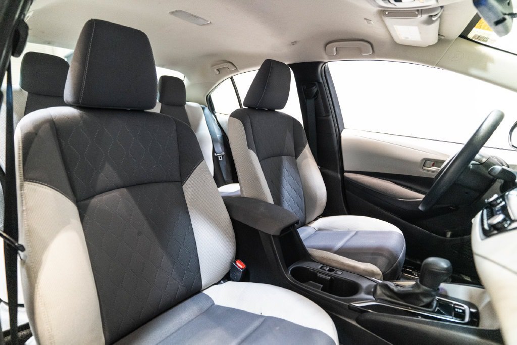 Used 2024 Toyota Corolla LE FWD image 15