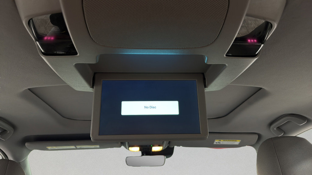 Used 2021 Honda Pilot Touring image 39