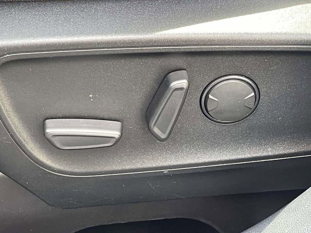 Certified 2020 Ford Escape Titanium image 12