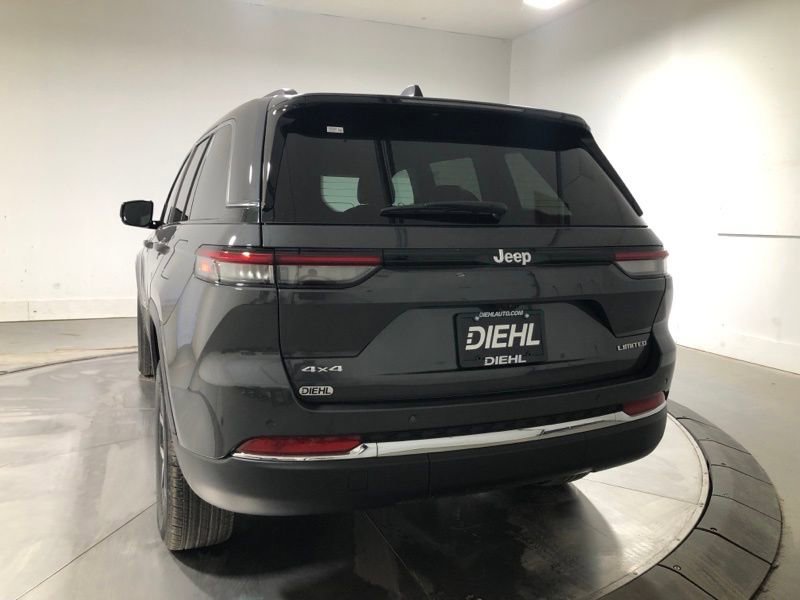 Used 2025 Jeep Grand Cherokee Limited image 5