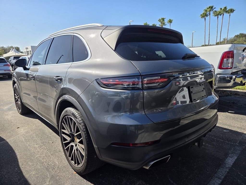 Used 2019 Porsche Cayenne Base image 4