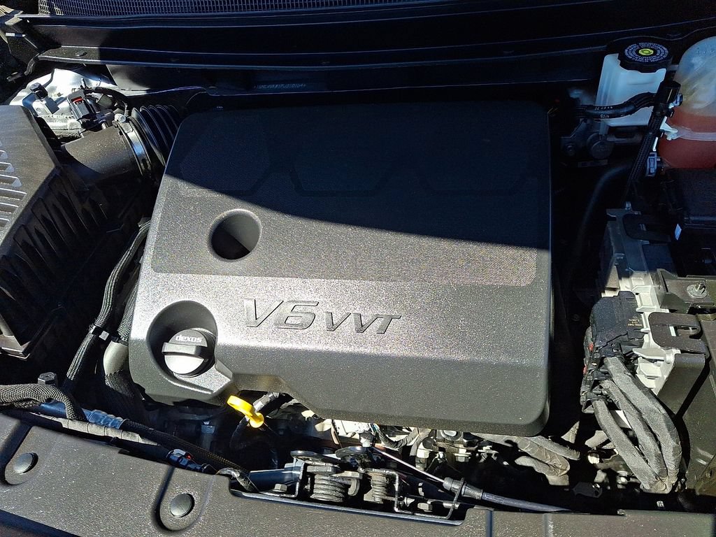 Used 2023 Chevrolet Traverse LT AWD/4WD image 30