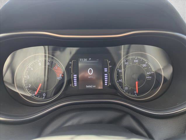 Used 2019 Jeep Cherokee Latitude Plus w/ Comfort/Convenience Group image 6