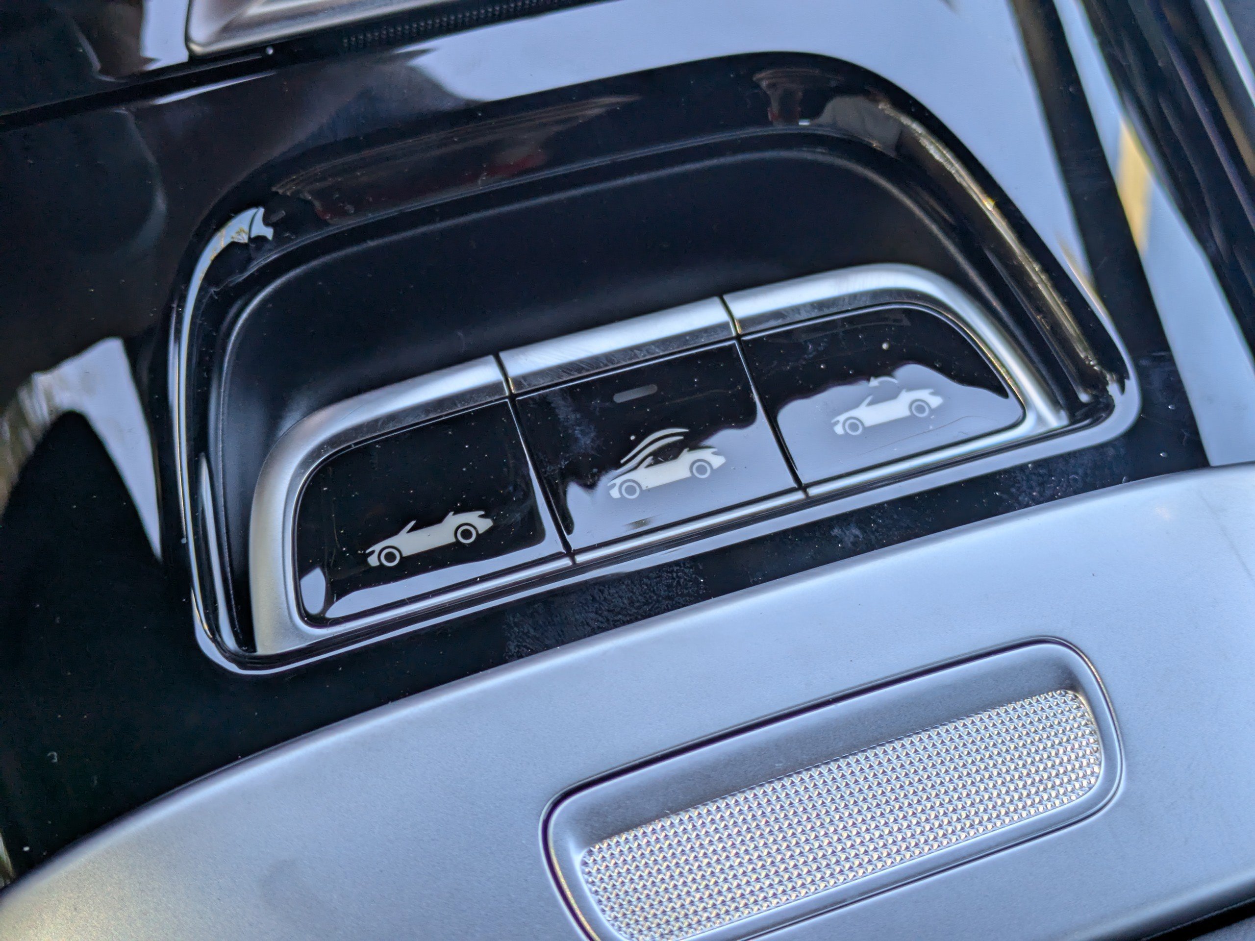 New 2026 Mercedes-Benz CLE 53 AMG 4MATIC Cabriolet image 4
