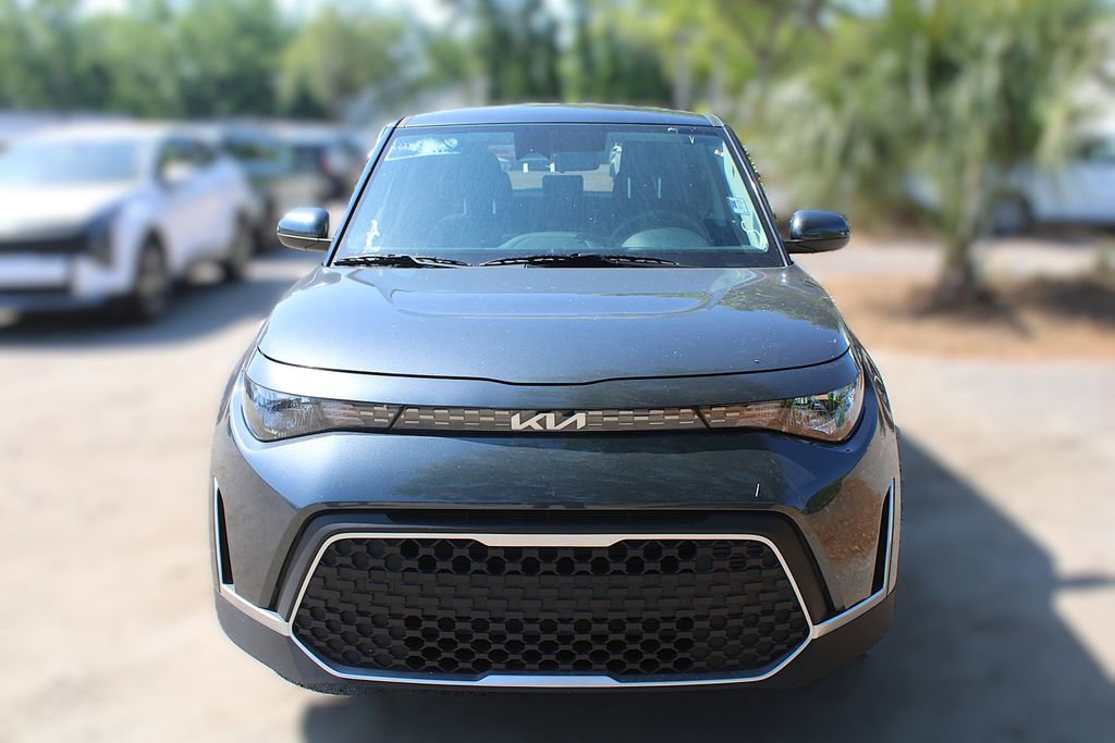 Certified 2025 Kia Soul LX w/ LX Technology Package image 16