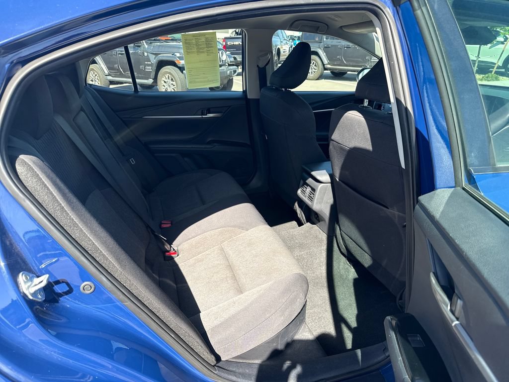 Used 2025 Toyota Camry LE FWD image 24