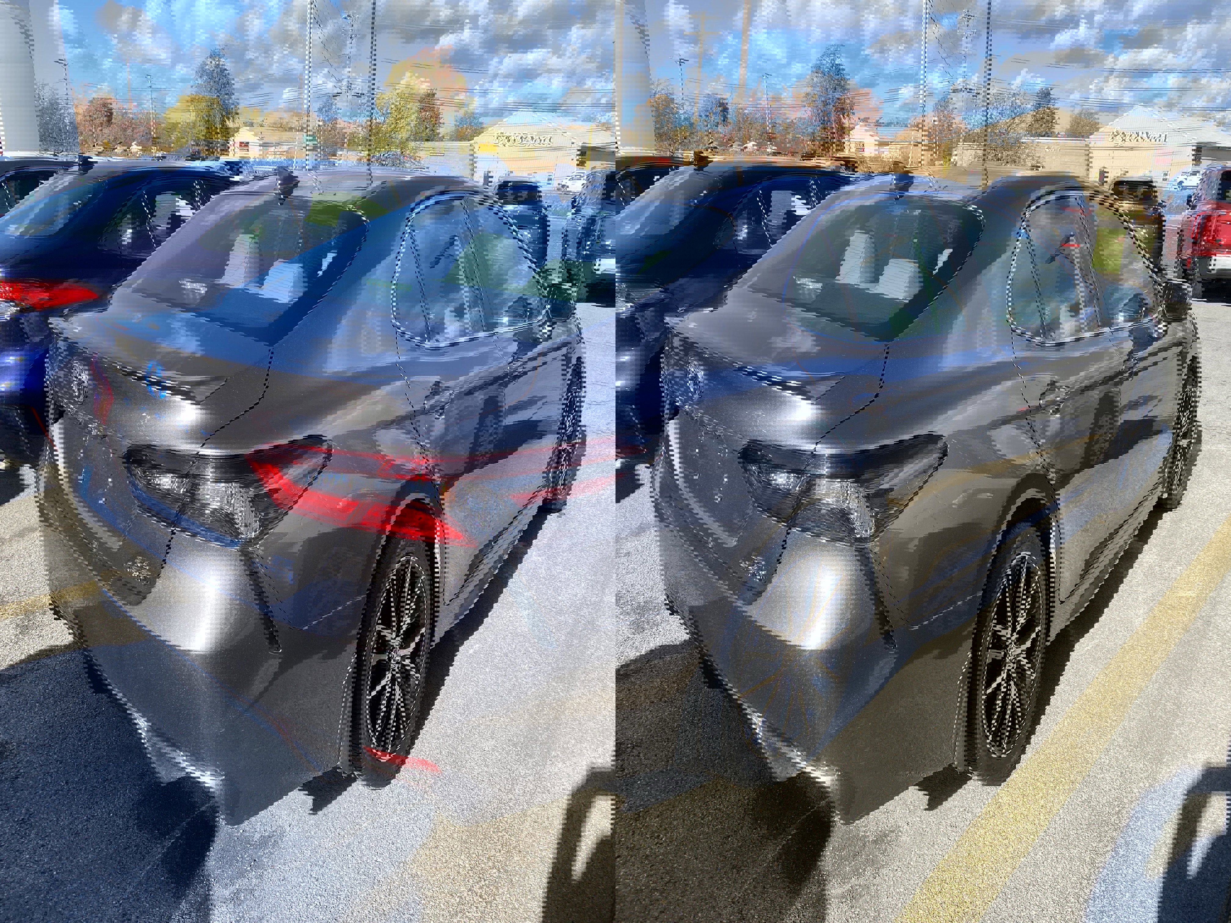 Used 2024 Toyota Camry SE image 7