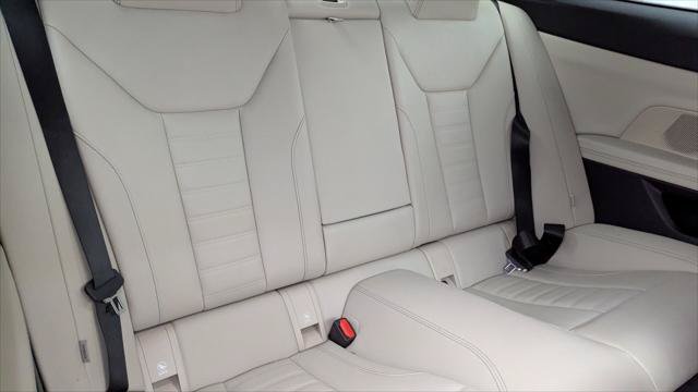 Used 2021 BMW 430i Coupe w/ Convenience Package RWD image 17