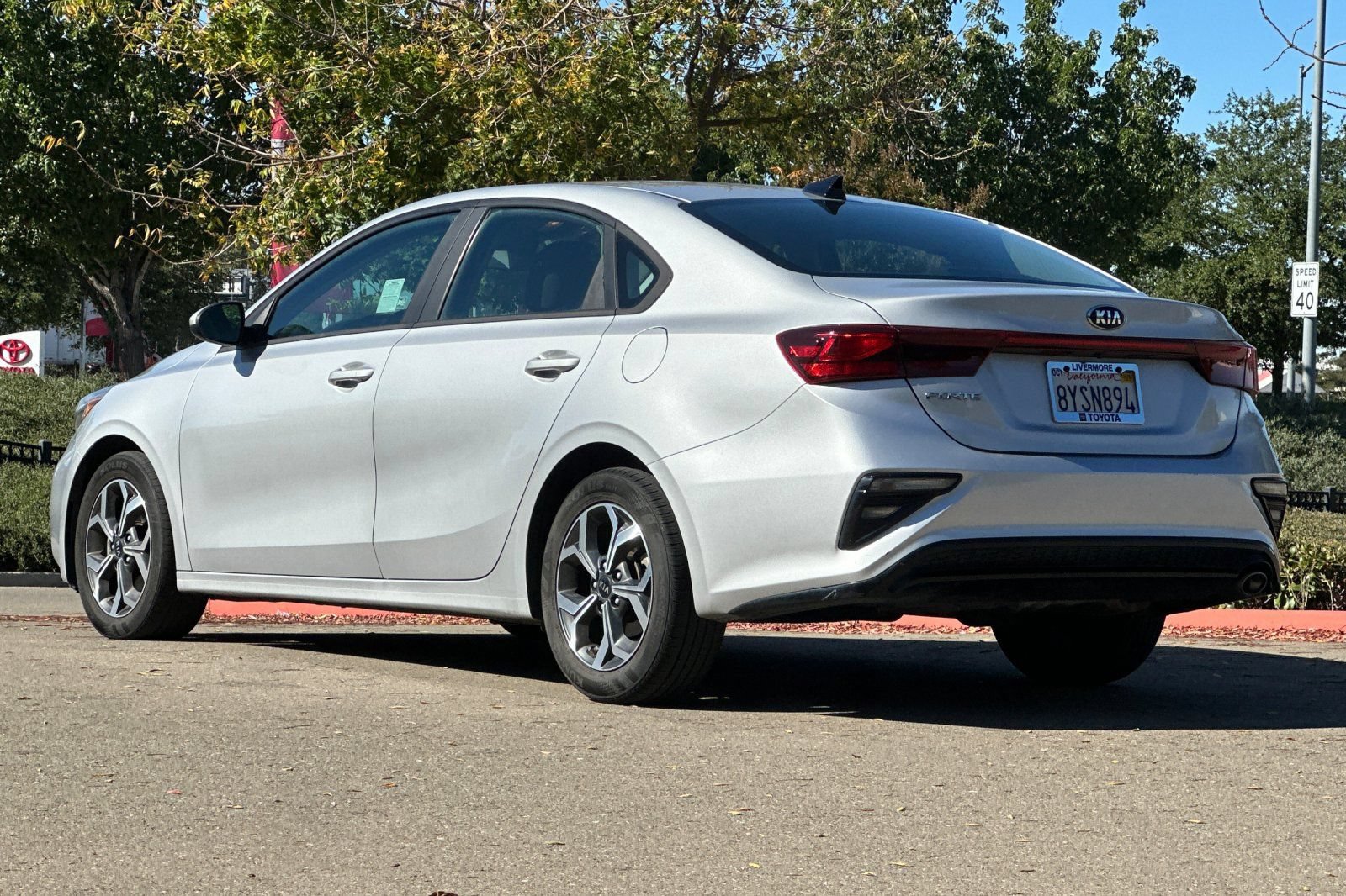 Used 2021 Kia Forte LXS FWD image 6
