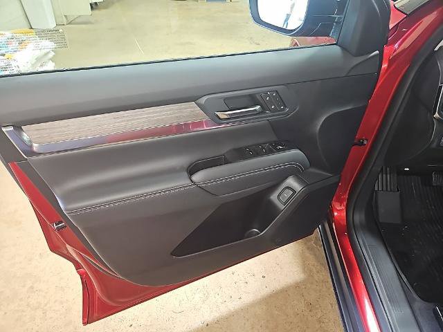 New 2026 GMC Terrain Denali w/ LPO, Black Badging Package image 10