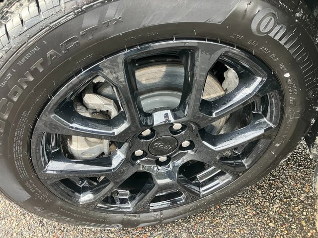 Used 2023 Jeep Compass Altitude w/ Convenience Group image 19