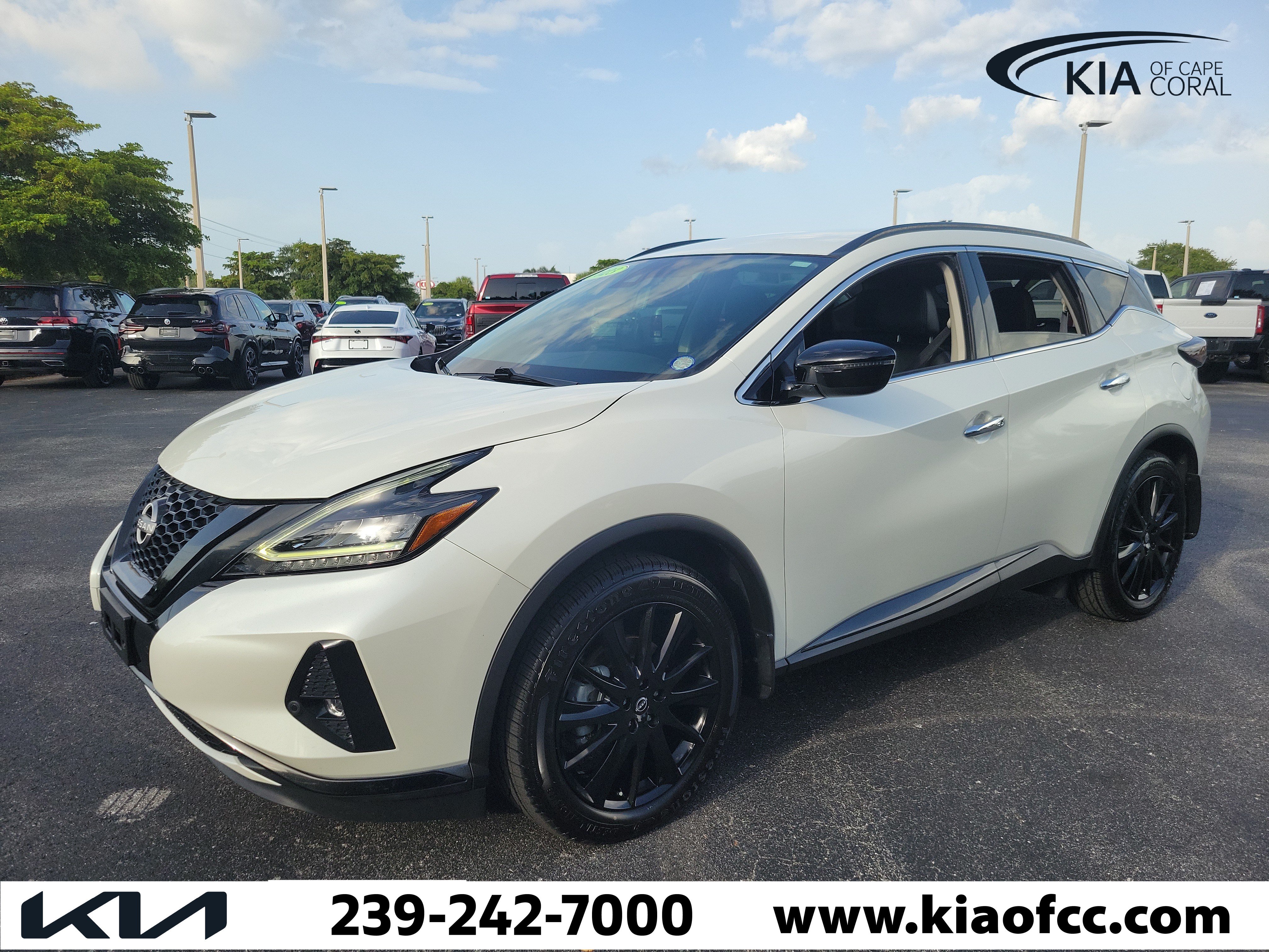 Used 2023 Nissan Murano SV w/ SV Midnight Edition Package AWD/4WD image 3