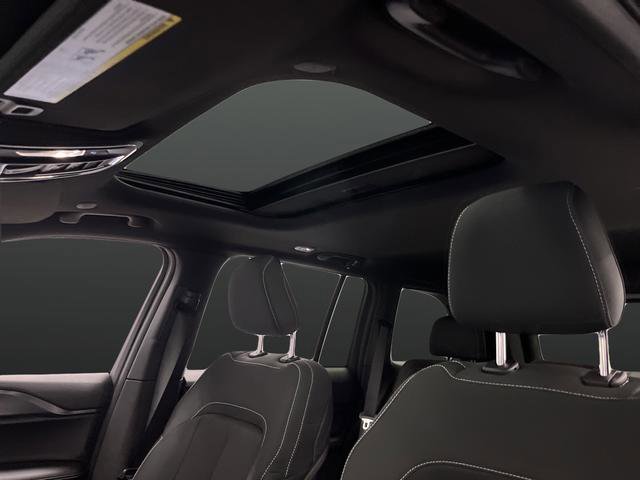 New 2025 Jeep Grand Cherokee Laredo X w/ Trailer Tow Package image 7