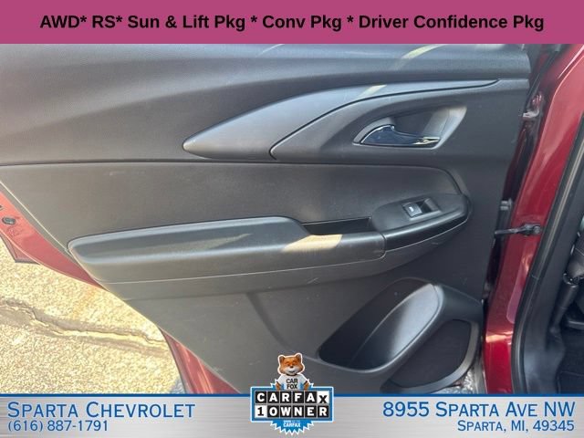 Used 2022 Chevrolet TrailBlazer RS w/ Sun and Liftgate Package AWD/4WD image 23