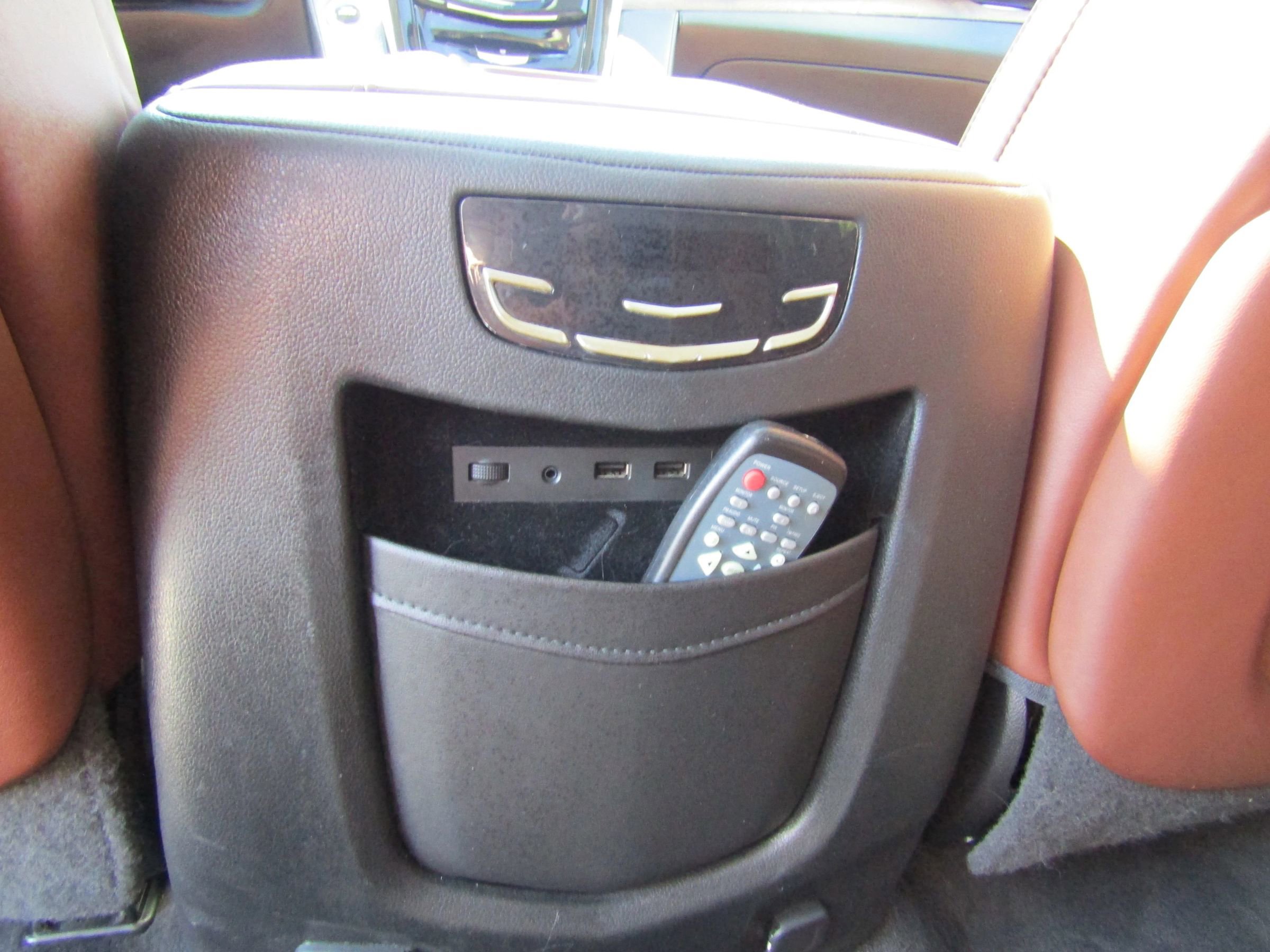 Used 2017 Cadillac Escalade Premium Luxury image 18